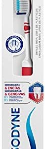 Sensodyne, Cepillo de dientes Suave, Sensibilidad & Encías, para aliviar la sensibilidad