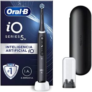 Oral-B iO5N Cepillo de Dientes Eléctrico con Mango Recargable, Inteligencia Artificial iO,