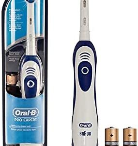 Oral-B Advance Power - Cepillo de dientes con pilas, Color Blanco y Azul, Portátil